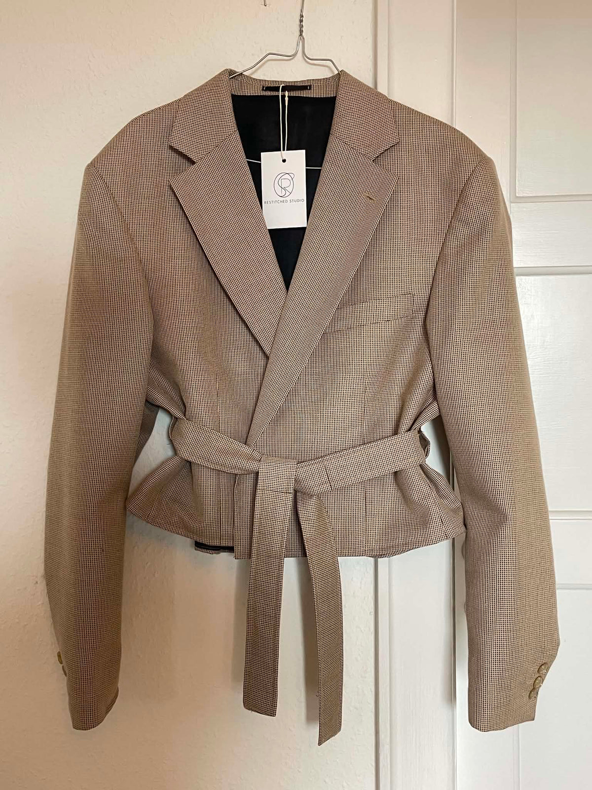 Wrap blazer